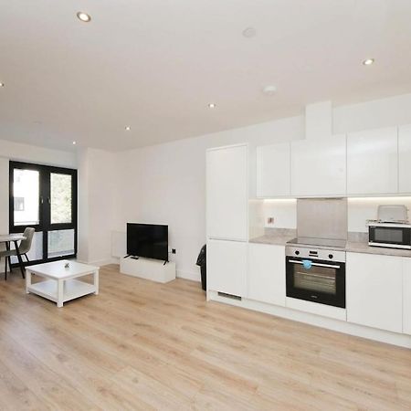 Modern Comfort 1 Bed Apartment Broadoaks, Sulihull Солігалл Екстер'єр фото